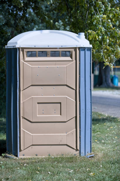 Best Porta potty rental near me  in La Vale, MD